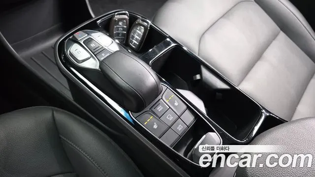 HYUNDAI IONIQ ELECTRIC 2020 — 99 046 км, серебристо-серый, Корея — под ключ — фото 9