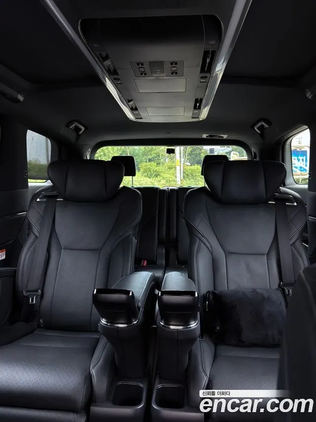 TOYOTA ALPHARD 2025 — 6 200 км, серебристо-серый, Корея — под ключ — фото 6