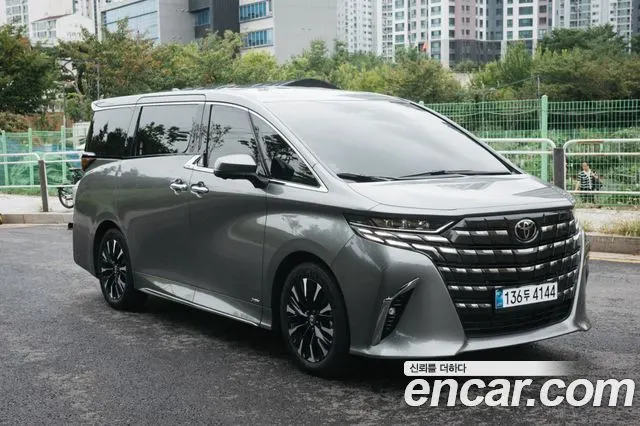 TOYOTA ALPHARD 2025 — 6 200 км, серебристо-серый, Корея — под ключ — фото 10