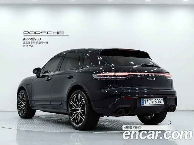 PORSCHE MACAN 2023 — 10 750 км, чёрный, Корея — под ключ — фото 2