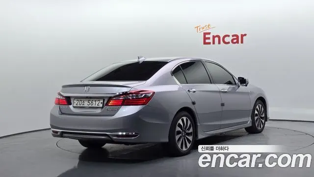 HONDA ACCORD 2017 — 172 334 км, серебристый, Корея — под ключ — фото 2