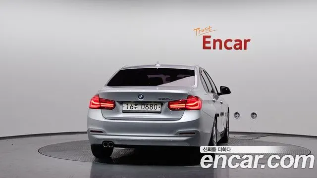 BMW 3 SERIES 2016 — 163 638 км, серебристо-серый, Корея — под ключ — фото 4