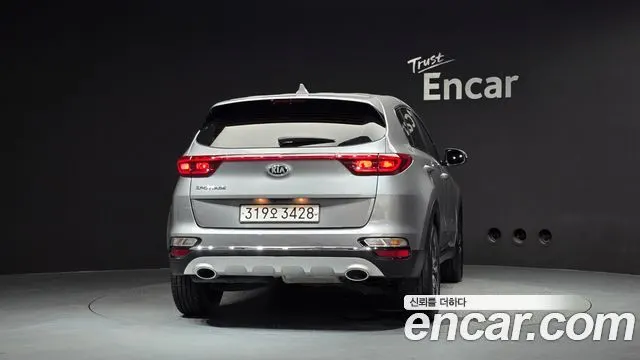 KIA SPORTAGE THE BOLD 2022 — 38 924 км, серебристо-серый, Корея — под ключ — фото 4