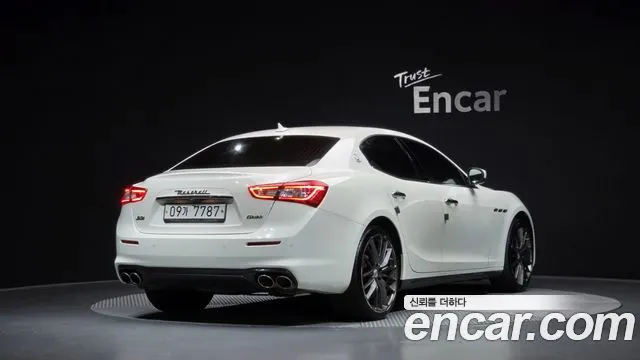 MASERATI GHIBLI 2018 — 59 839 км, белый, Корея — под ключ — фото 2