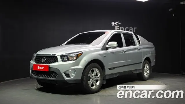 KGM KORANDO SPORTS 2014 — 220 955 км, серебристый, Корея — под ключ — фото 1
