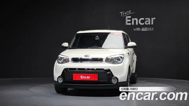KIA SOUL 2015 — 94 975 км, белый-перламутр, Корея — под ключ — фото 3