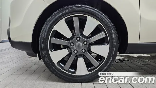 KIA SOUL 2015 — 94 975 км, белый-перламутр, Корея — под ключ — фото 5