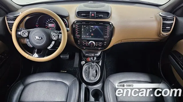 KIA SOUL 2015 — 94 975 км, белый-перламутр, Корея — под ключ — фото 7