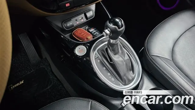 KIA SOUL 2015 — 94 975 км, белый-перламутр, Корея — под ключ — фото 9