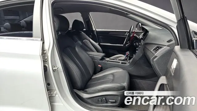 HYUNDAI SONATA 2016 — 216 459 км, серебристо-серый, Корея — под ключ — фото 11