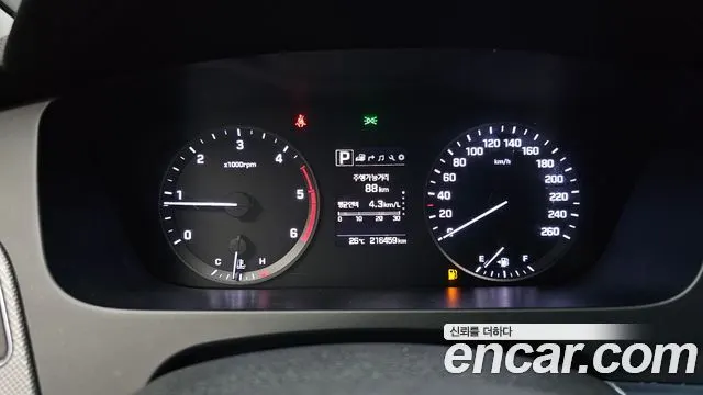 HYUNDAI SONATA 2016 — 216 459 км, серебристо-серый, Корея — под ключ — фото 8