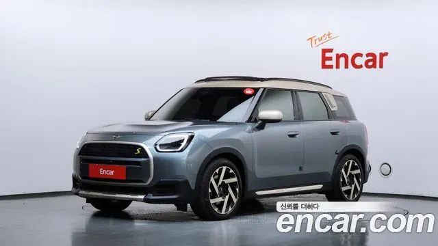 MINI Cooper Countryman Electric — из Кореи под ключ