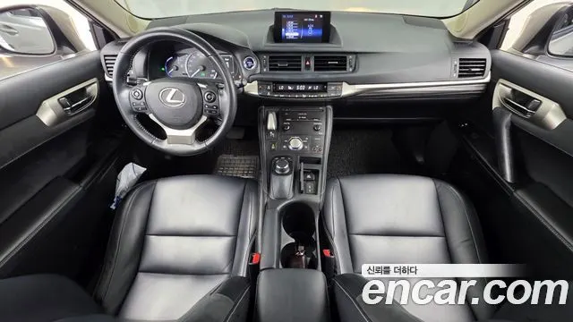 LEXUS CT200H 2019 — 127 273 км, светло-золотистый, Корея — под ключ — фото 7