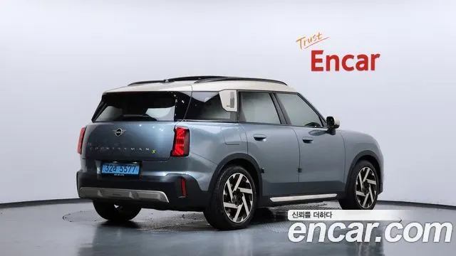 MINI COOPER COUNTRYMAN ELECTRIC 2025 — 31 237 км, серебристый, Корея — под ключ — фото 2
