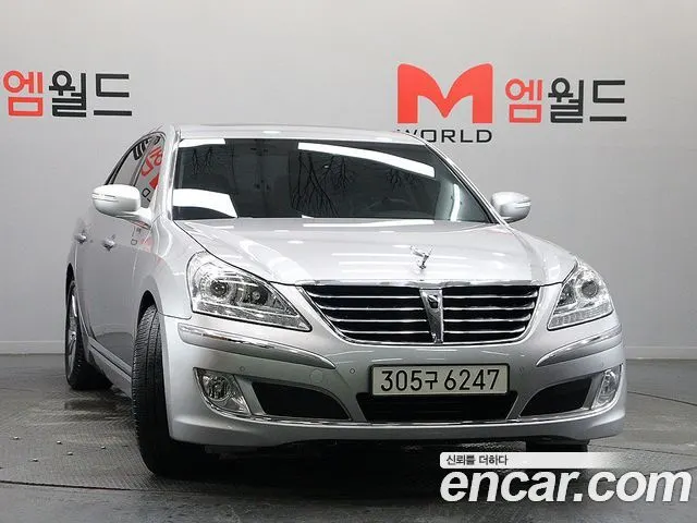 HYUNDAI EQUUS 2010 — 70 765 км, серебристо-серый, Корея — под ключ — фото 2