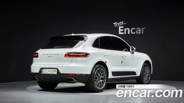 PORSCHE MACAN 2017 — 144 875 км, белый, Корея — под ключ — фото 2