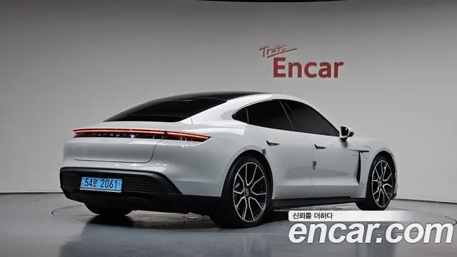 PORSCHE TAYCAN — из Кореи под ключ