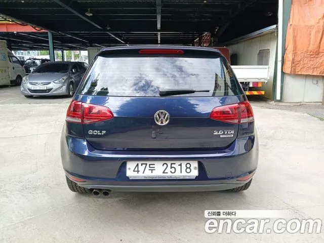 VOLKSWAGEN GOLF 2014 — 129 000 км, синий, Корея — под ключ — фото 5