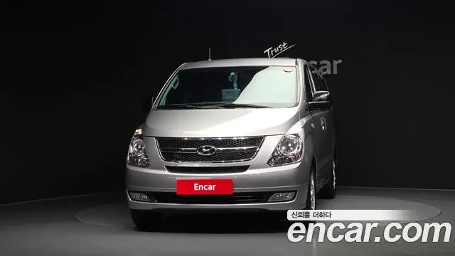HYUNDAI GRAND STAREX 2014 — 201 525 км, серебристый, Корея — под ключ — фото 3