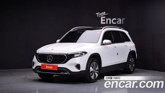 MERCEDES-BENZ EQB X243 2023