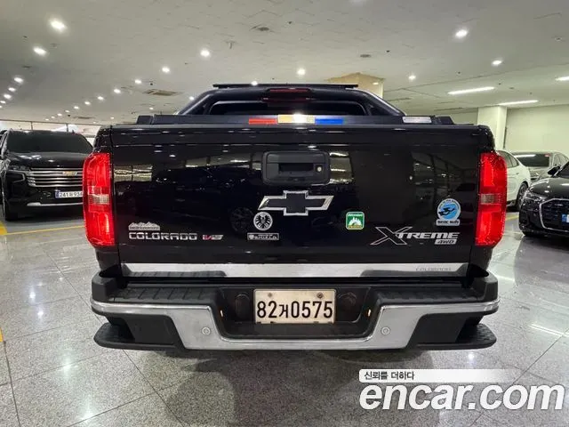 CHEVROLET COLORADO 2020 — 146 286 км, чёрный, Корея — под ключ — фото 4