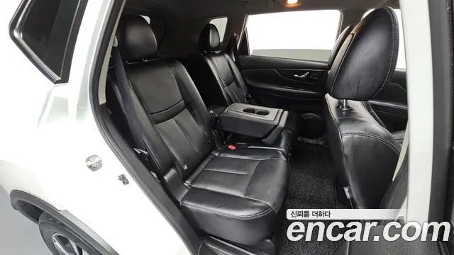 NISSAN X-TRAIL 2018 — 70 379 км, белый, Корея — под ключ — фото 11