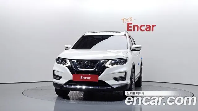 NISSAN X-TRAIL 2018 — 70 379 км, белый, Корея — под ключ — фото 3