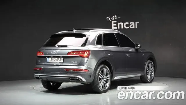 AUDI Q5 2023 — 80 455 км, серый, Корея — под ключ — фото 2