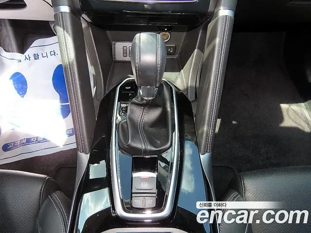 RENAULT KOREA QM6 2021 — 53 466 км, тёмно-зелёный, Корея — под ключ — фото 9