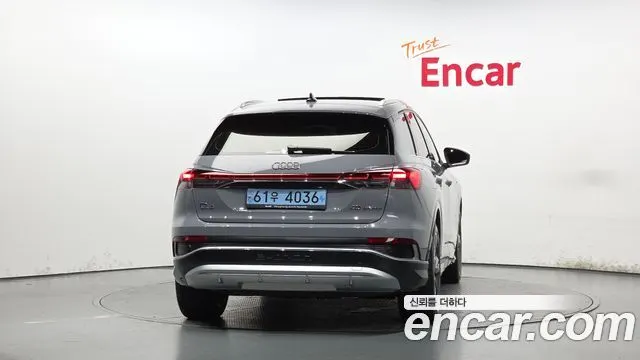 AUDI Q4 E-TRON 2022 — 43 374 км, серебристо-серый, Корея — под ключ — фото 4