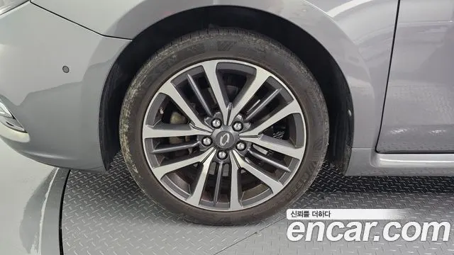 RENAULT KOREA SM7 NOVA 2019 — 239 673 км, серебристо-серый, Корея — под ключ — фото 5