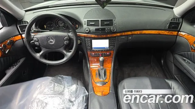 MERCEDES-BENZ E-CLASS W211 2008 — 154 925 км, серебристый, Корея — под ключ — фото 7