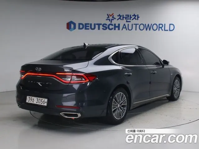 HYUNDAI GRANDEUR HYBRID 2018 — 131 901 км, серый, Корея — под ключ — фото 2
