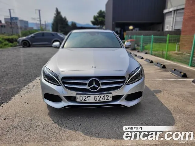 MERCEDES-BENZ C-CLASS W205 2017 — 107 167 км, серебристо-серый, Корея — под ключ — фото 12