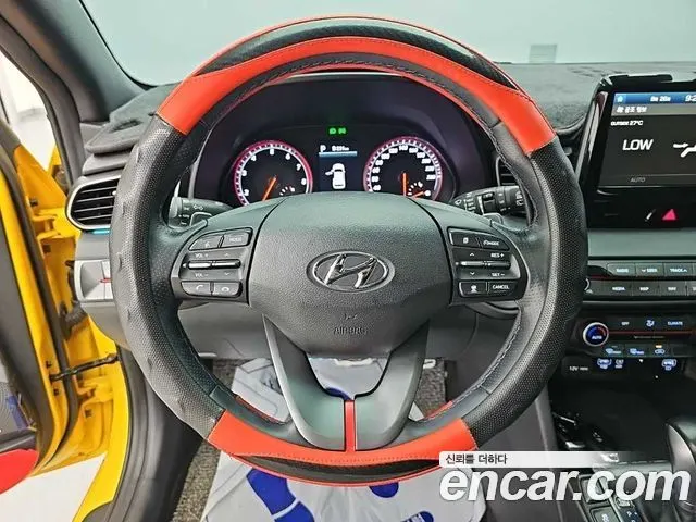 HYUNDAI VELOSTER 2019 — 95 956 км, жёлтый, Корея — под ключ — фото 9