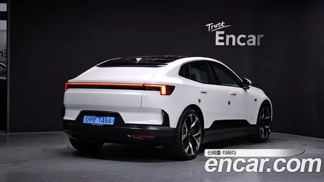 POLESTAR POLESTAR 4 2025