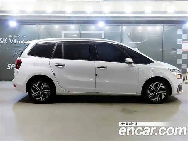 CITROEN GRAND C4 PICASSO 2017 — 234 437 км, белый, Корея — под ключ — фото 3