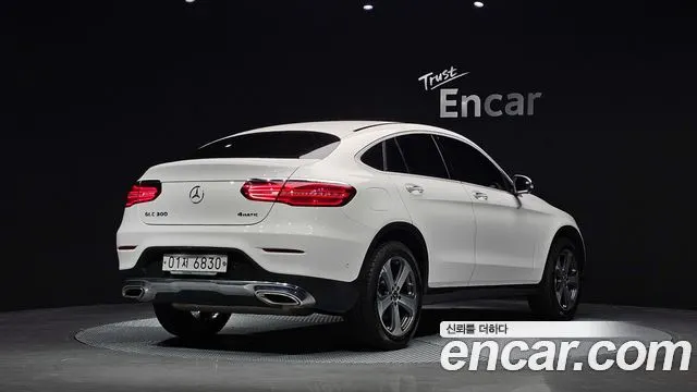 MERCEDES-BENZ GLC-CLASS X253 2019 — 129 234 км, белый, Корея — под ключ — фото 2