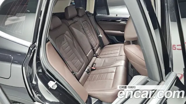 BMW X3 2019 — 95 856 км, чёрный, Корея — под ключ — фото 11