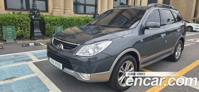 HYUNDAI VERACRUZ 2014 — 190 000 км, серебристо-серый, Корея — под ключ — фото 1