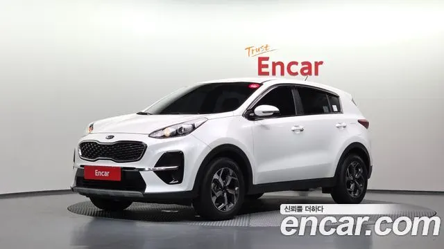 KIA SPORTAGE THE BOLD 2022 — 38 327 км, белый, Корея — под ключ — фото 1