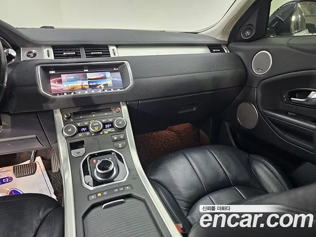 LAND ROVER RANGE ROVER EVOQUE 2017 — 129 000 км, чёрный, Корея — под ключ — фото 9