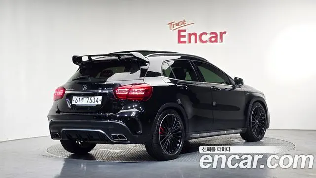 MERCEDES-BENZ GLA-CLASS X156 2018