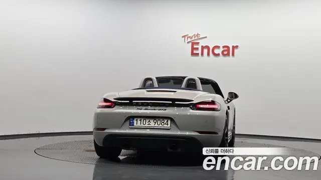 PORSCHE 718 BOXSTER 2023 — 22 253 км, серебристо-серый, Корея — под ключ — фото 4