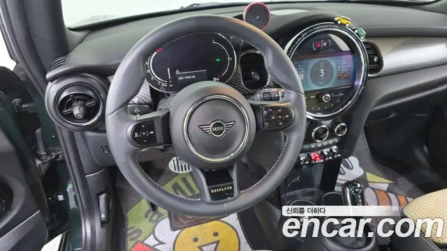 MINI COOPER 2023 — 27 004 км, тёмно-зелёный, Корея — под ключ — фото 12