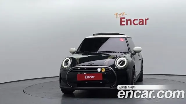 MINI COOPER 2023 — 27 004 км, тёмно-зелёный, Корея — под ключ — фото 3