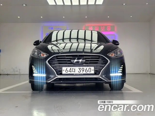 HYUNDAI SONATA HYBRID 2019 — 158 000 км, серый, Корея — под ключ — фото 12