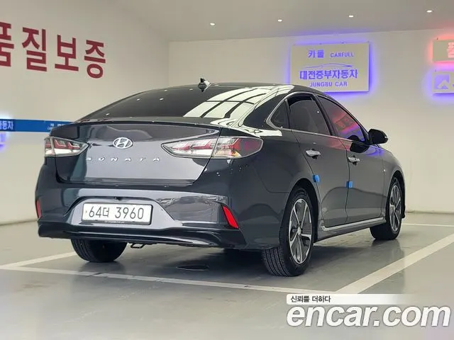 HYUNDAI SONATA HYBRID 2019 — 158 000 км, серый, Корея — под ключ — фото 6