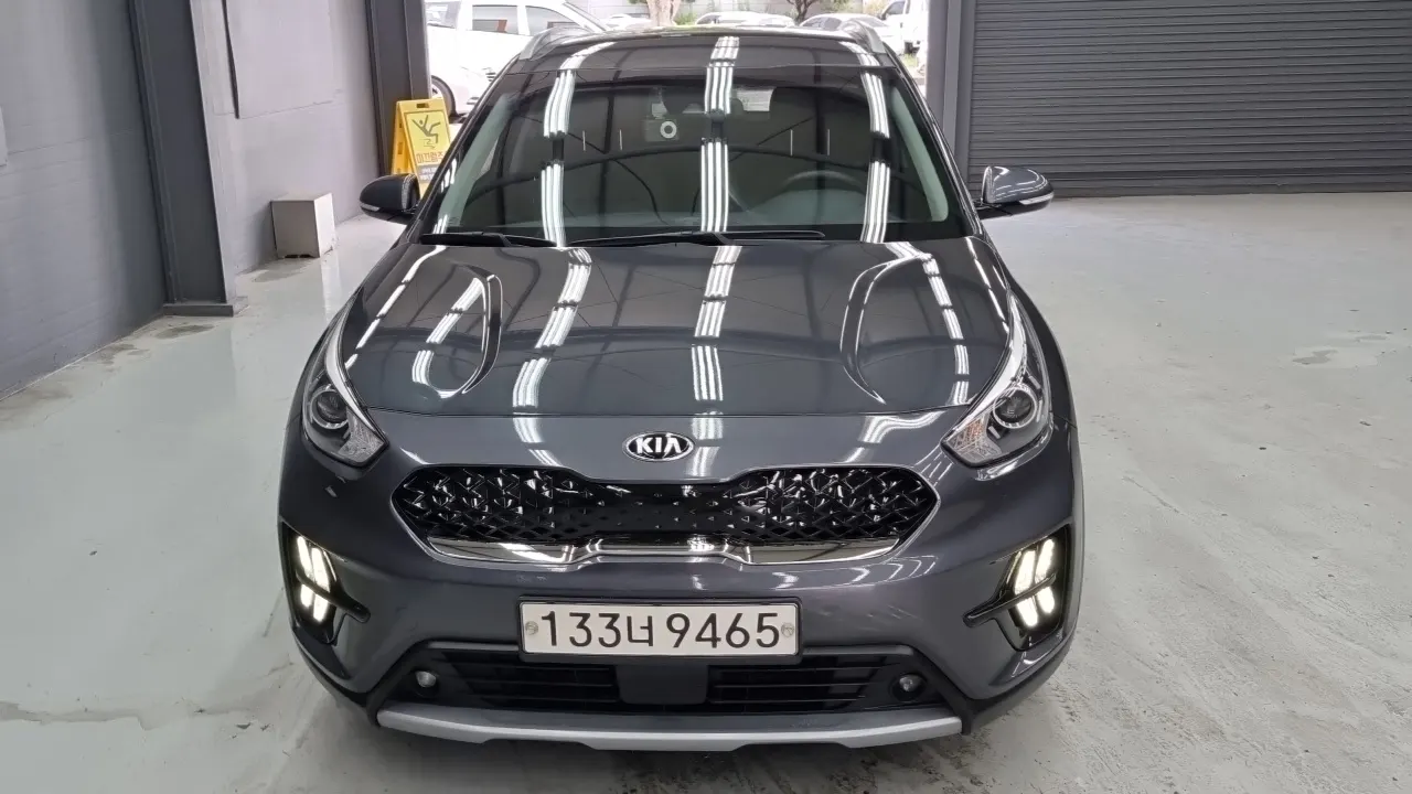 KIA NIRO 2020 — 123 000 км, серый, Корея — под ключ — фото 3