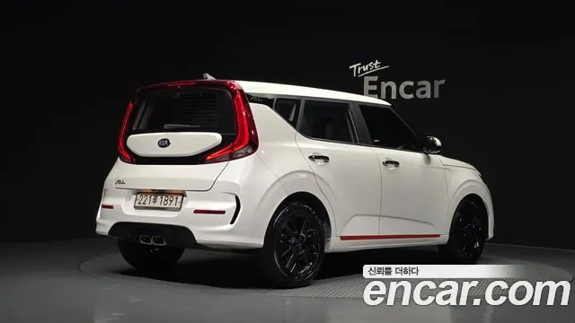 KIA SOUL BOOSTER 2019 — 137 905 км, белый, Корея — под ключ — фото 2